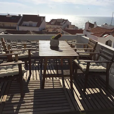 Apartment Nesha Flats Ericeira