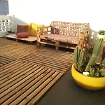 Apartmán Nesha Flats *