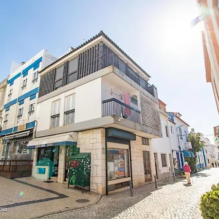 Nesha Flats Apartamento