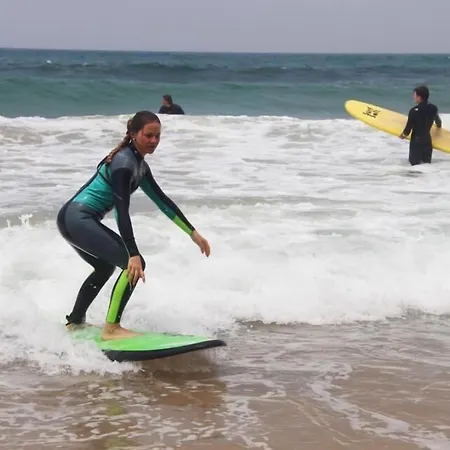 아파트 Nesha Flats *