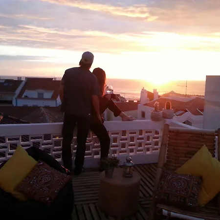 Nesha Flats 아파트 *